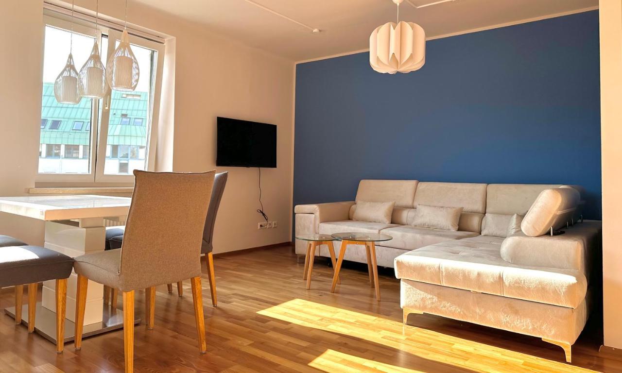 Homely Stay Apartment 2 圣珀尔滕 外观 照片