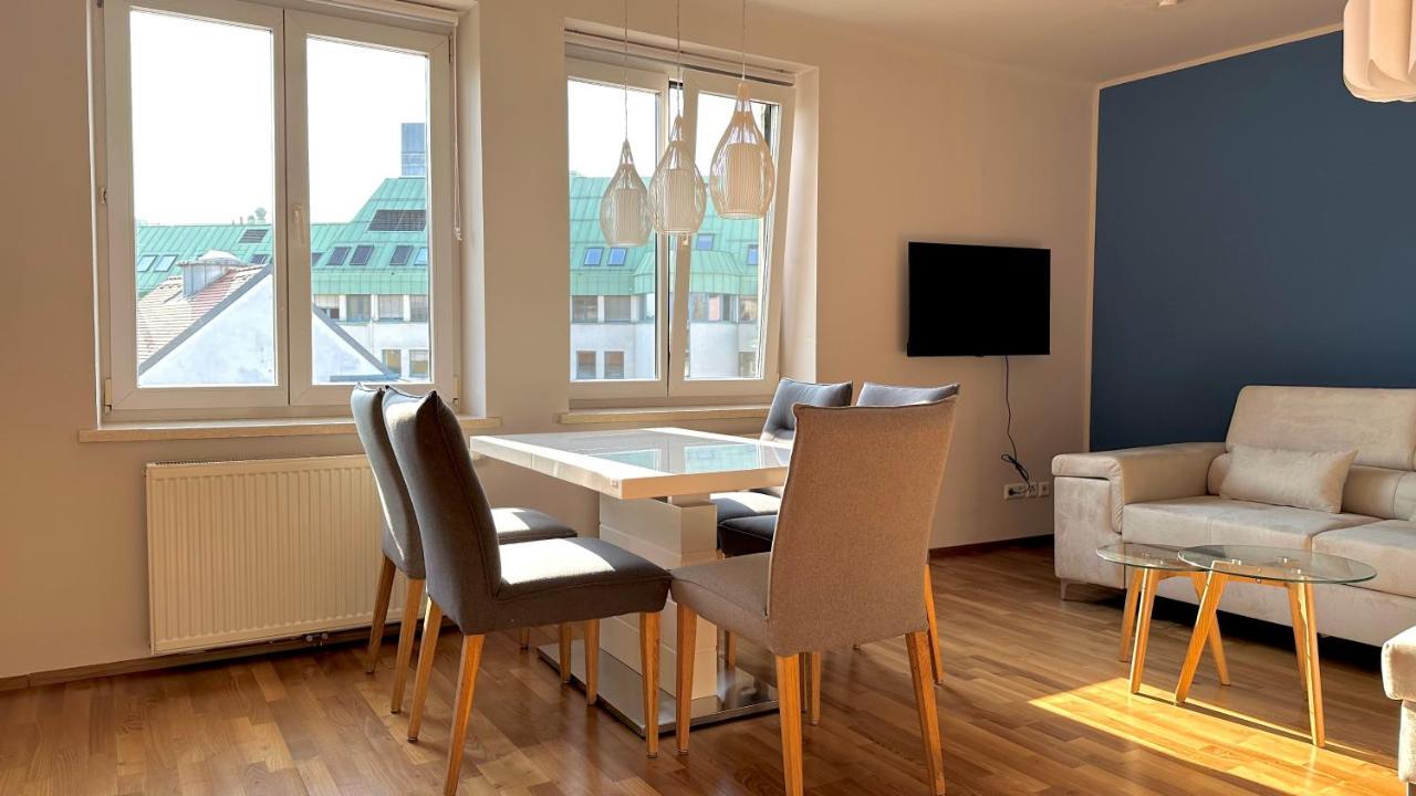 Homely Stay Apartment 2 圣珀尔滕 外观 照片